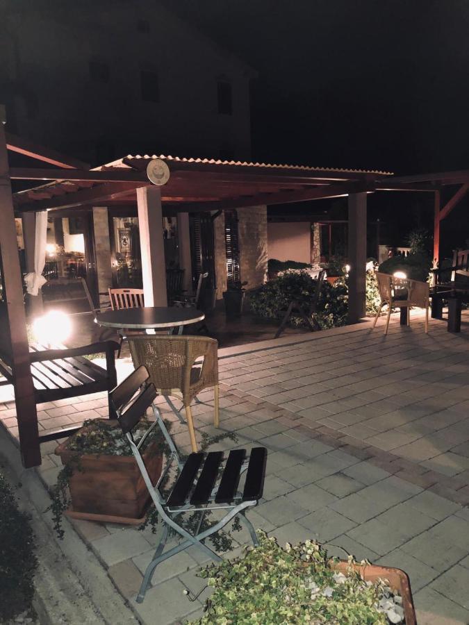 Casa Perla Holidays Jurasi Luaran gambar