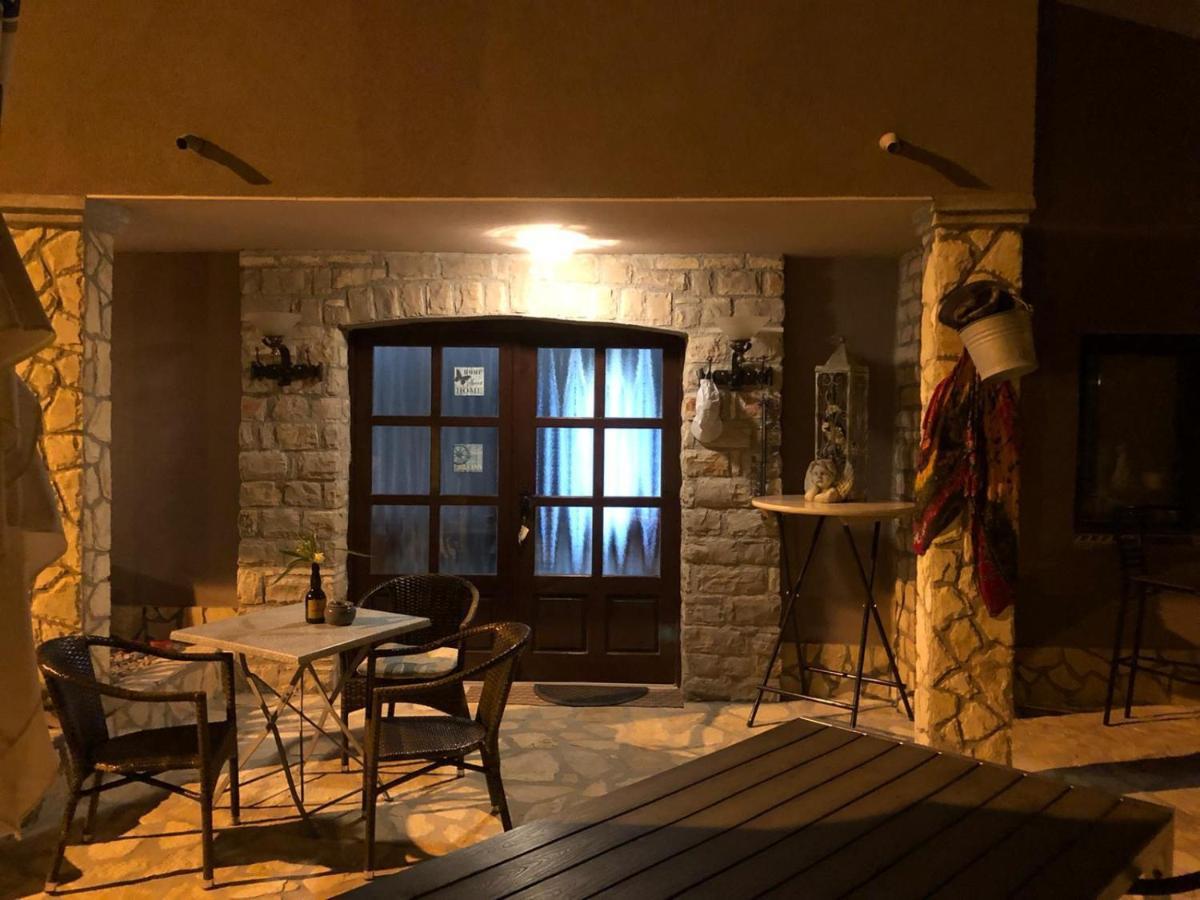 Casa Perla Holidays Jurasi Luaran gambar