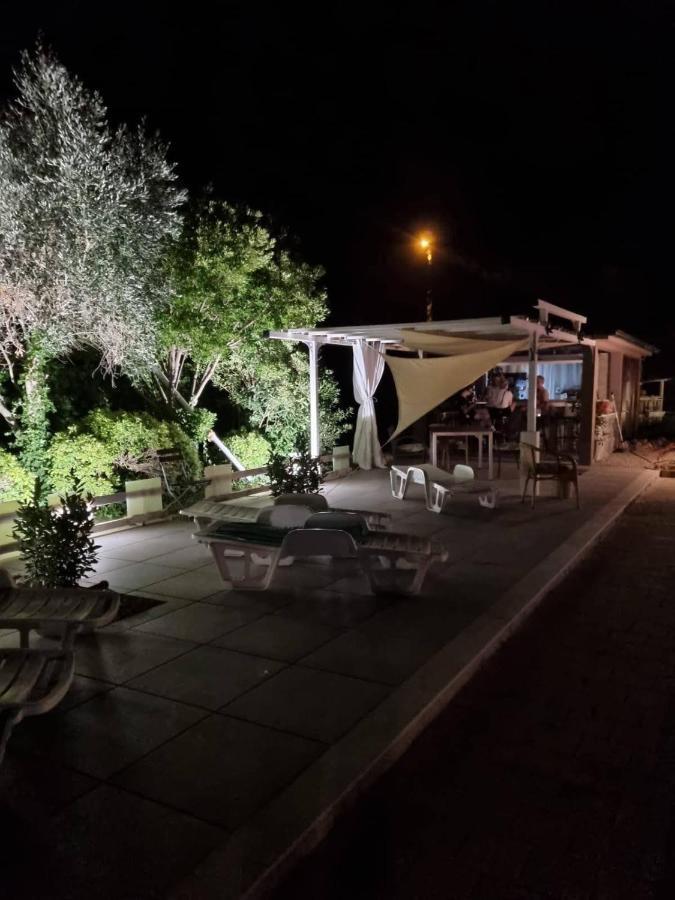 Casa Perla Holidays Jurasi Luaran gambar